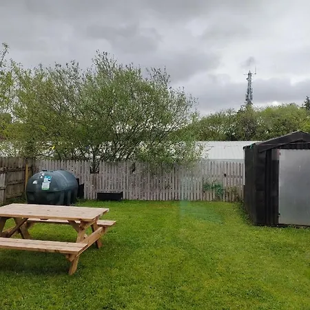 Holiday home Manor Holiday Home-sleeps 8 *