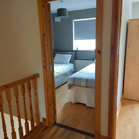 Manor Holiday Home-sleeps 8 Holiday home Manorhamilton